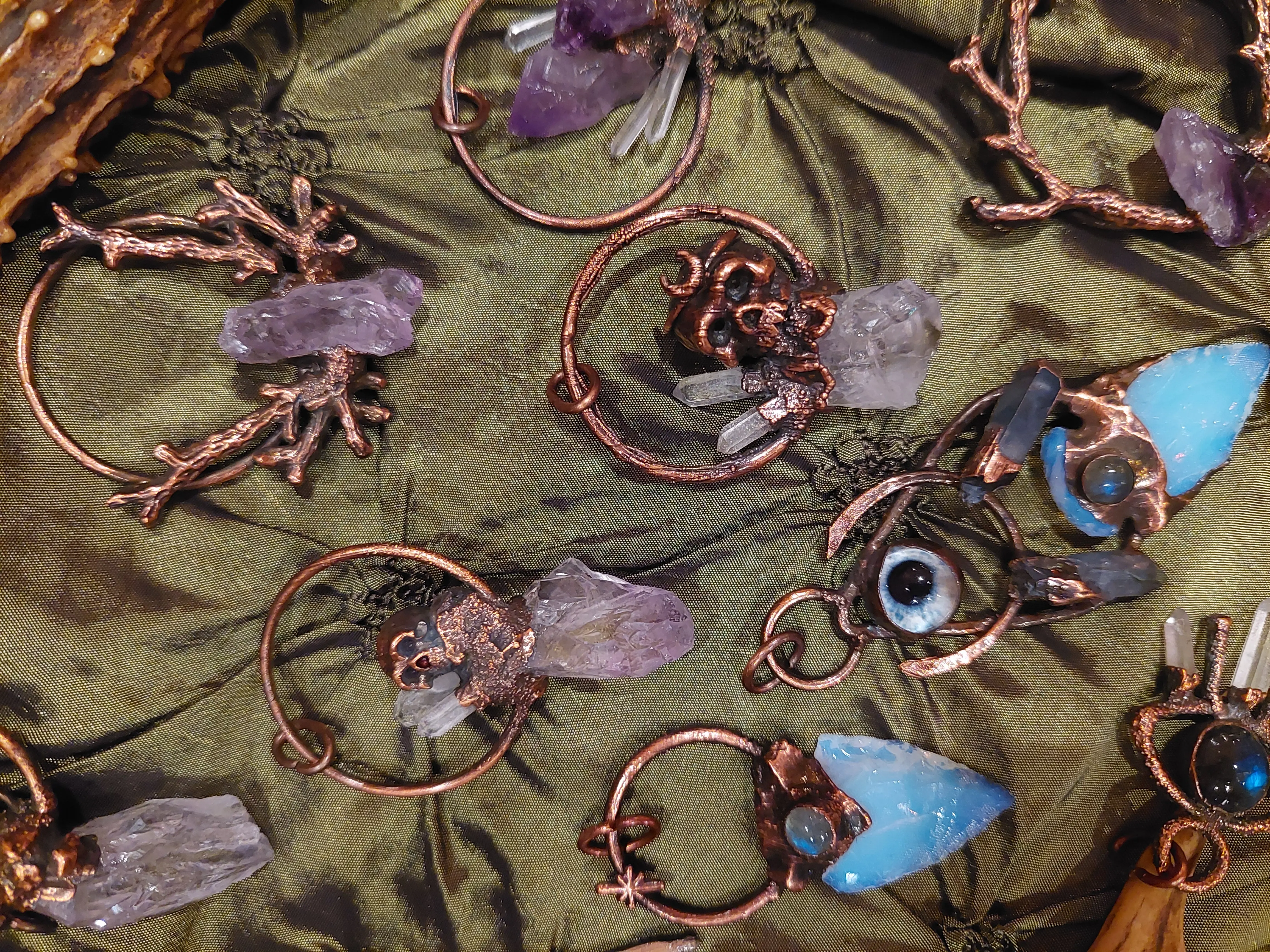 Schmuck verkupfert