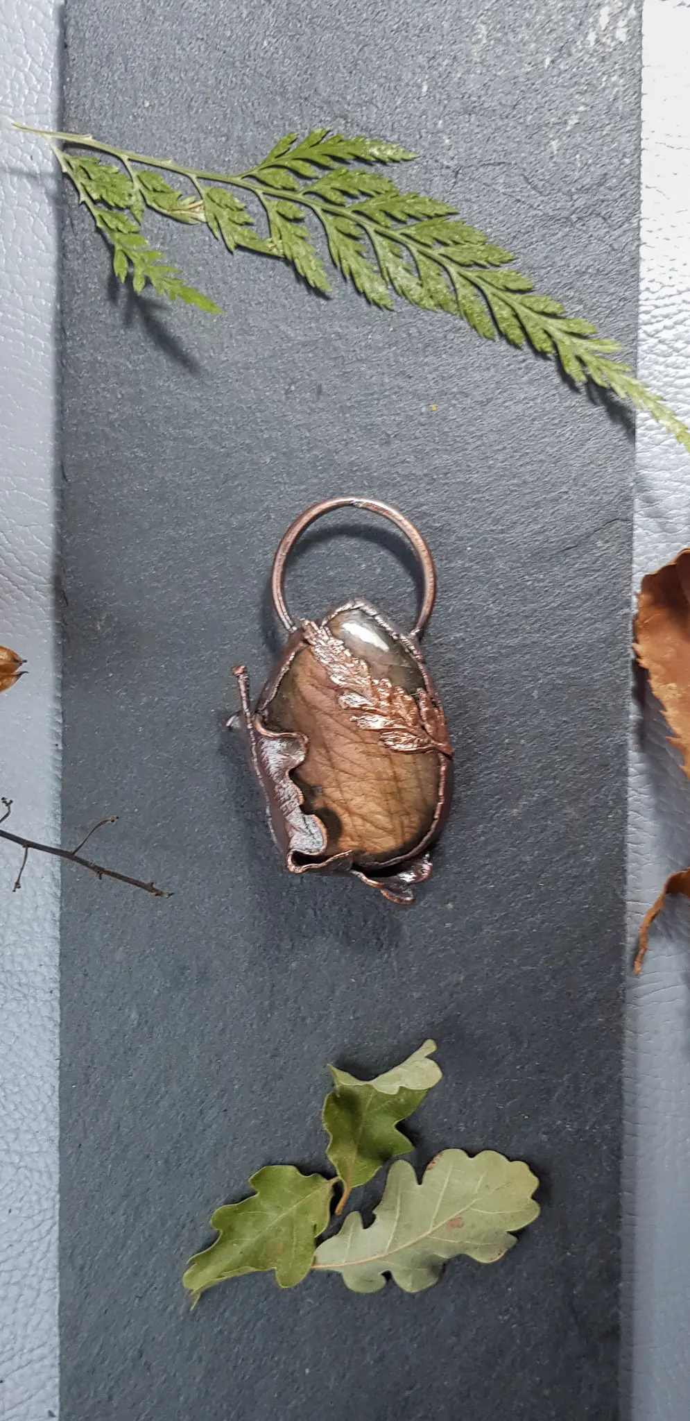Anhänger patiniert