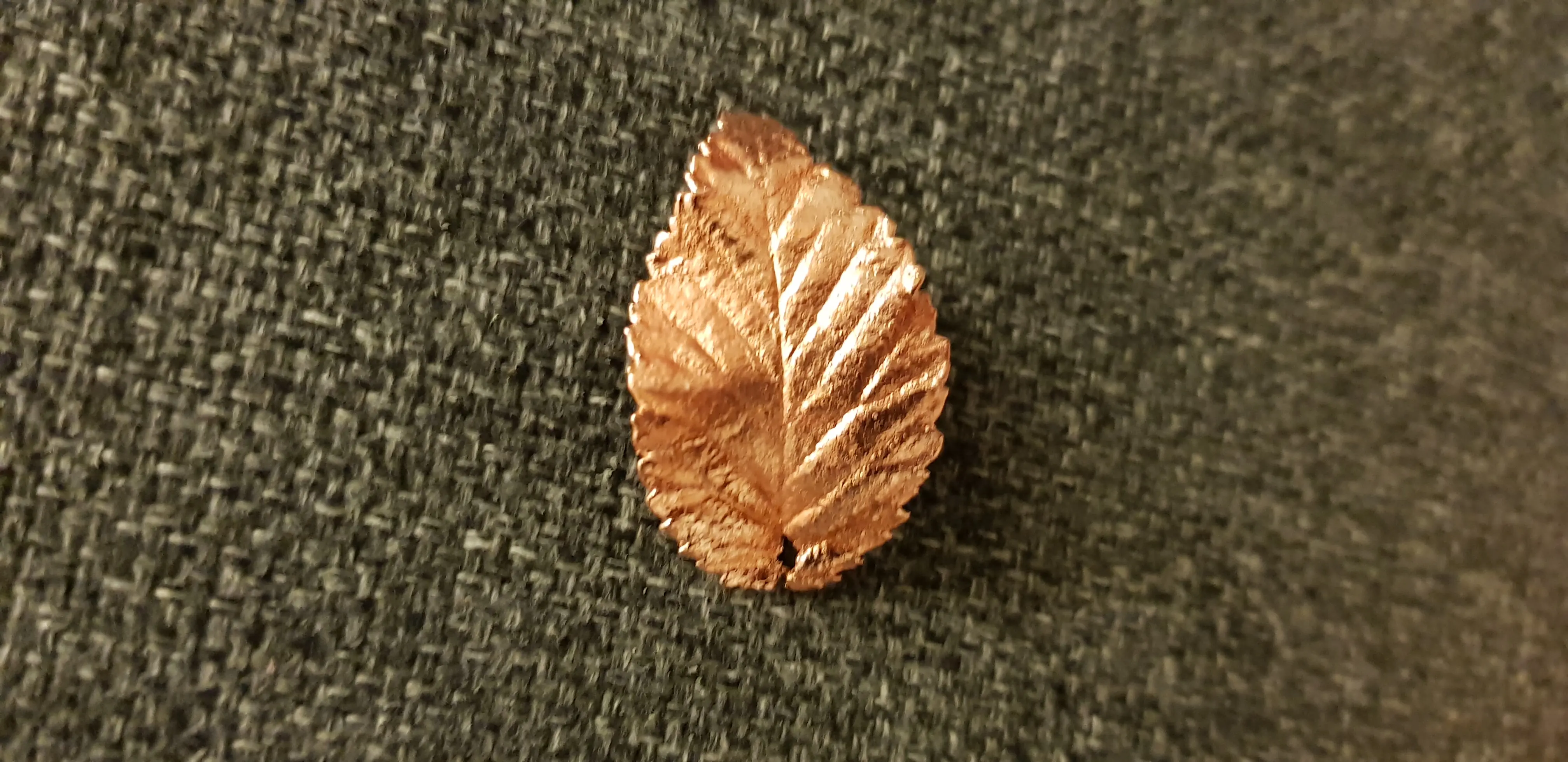 Blatt vergoldet